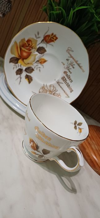 Чайная пара Duchess Golden Wedding Anniversary, сост. из чашки и блюд.