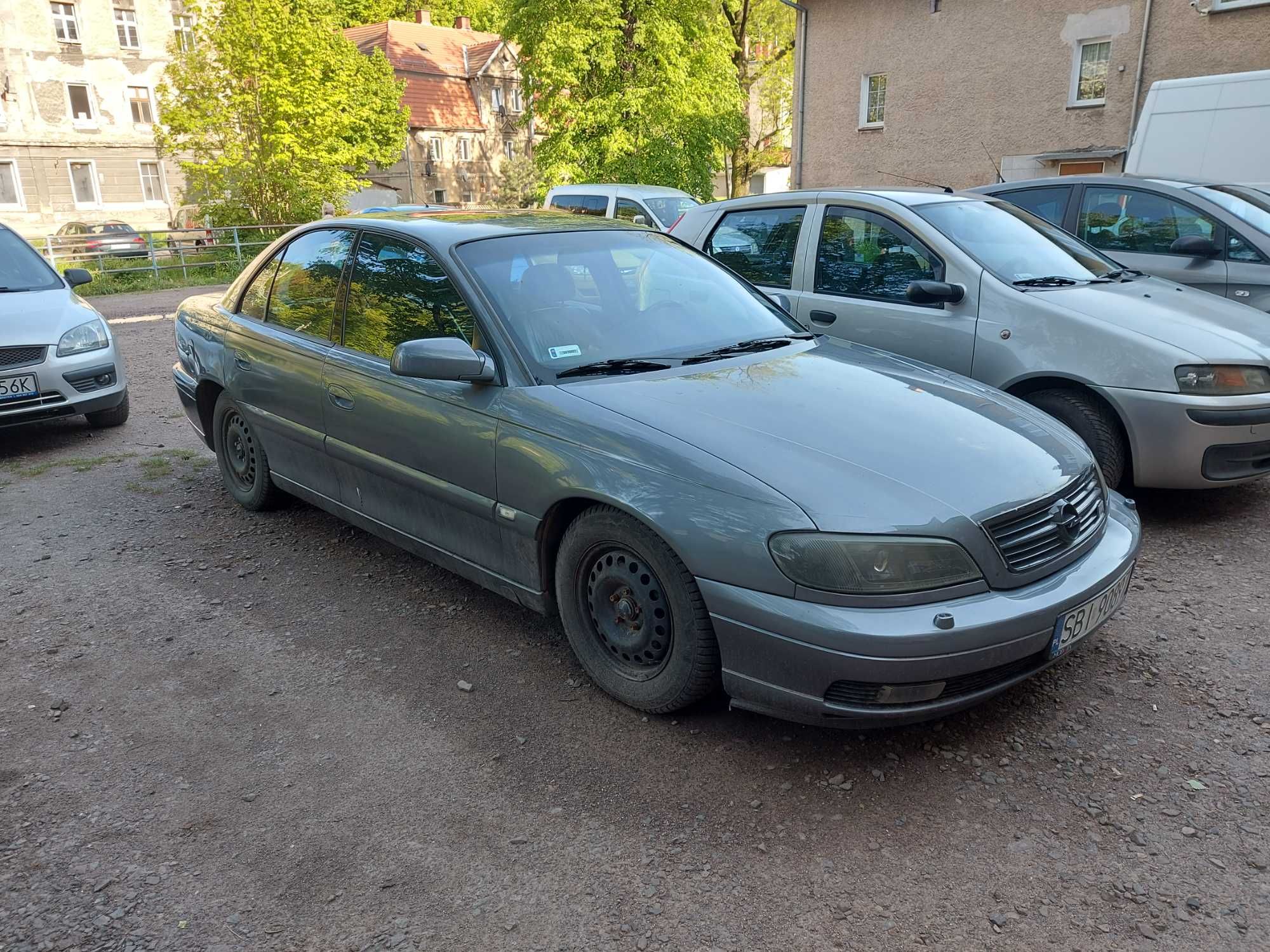 Opel Omega B 2.6 V6 2000r LPG Zaniedbany