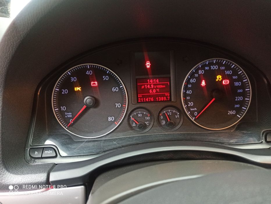 Volkswagen Golf 5 в гарному стані