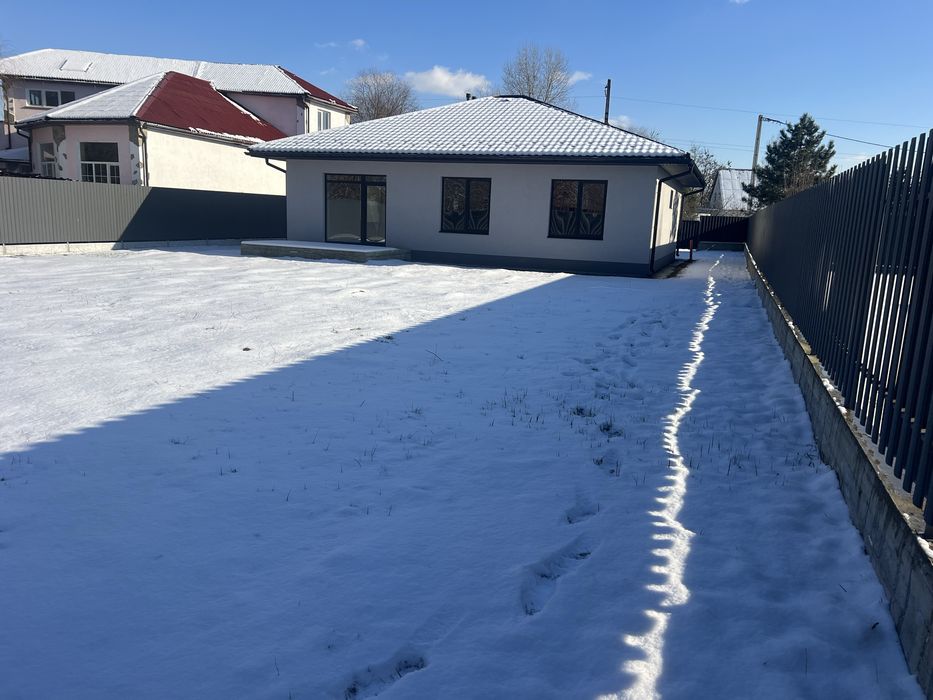 Обмін! Продам клубний цегляний дім 114 кв 8,4 сот 3 кім Гнідин Гнедин