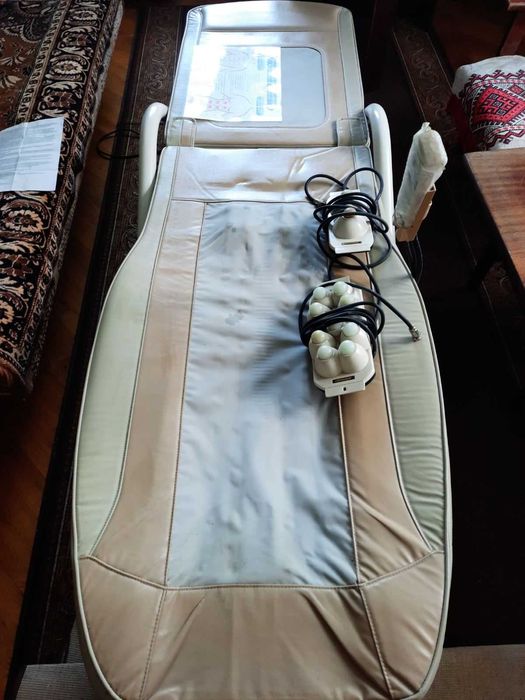 Продам масажне ліжко Ceragem Master-3500