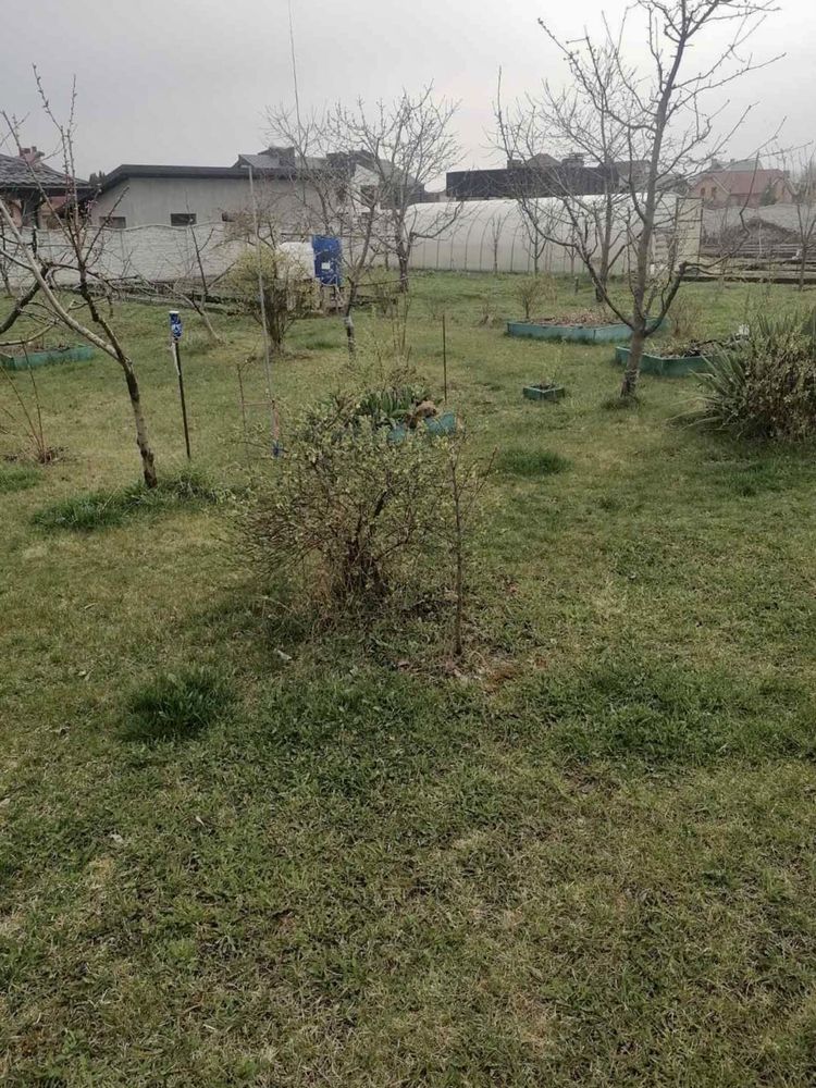 Продам земельну ділянку на Щасливому 14 сот