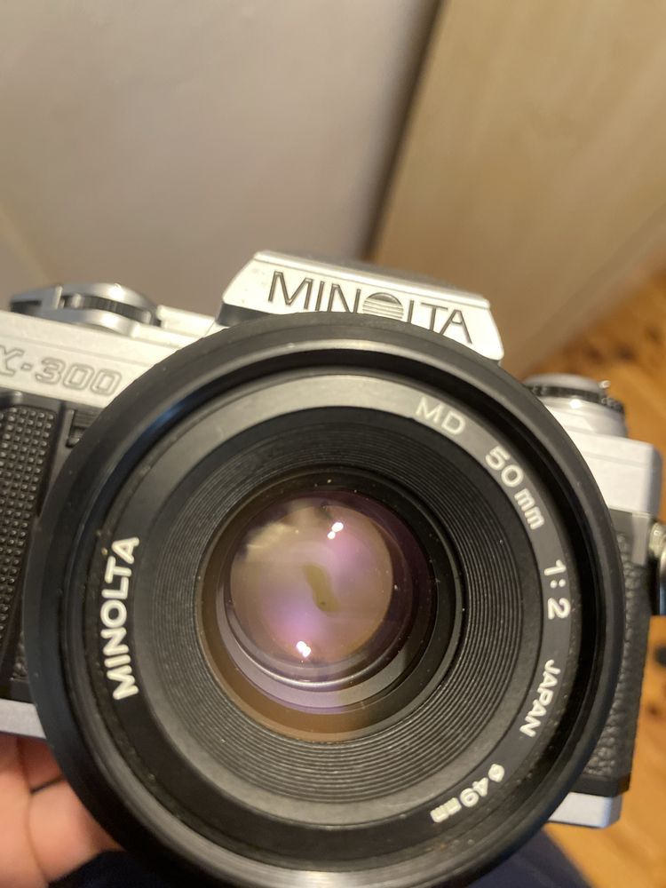 Minolta X-300 aparat