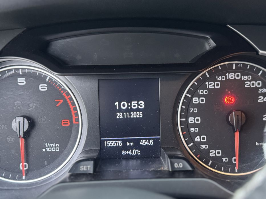 Продам Ауди А 4 Б8