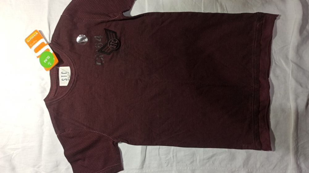 Продам футболку на лето