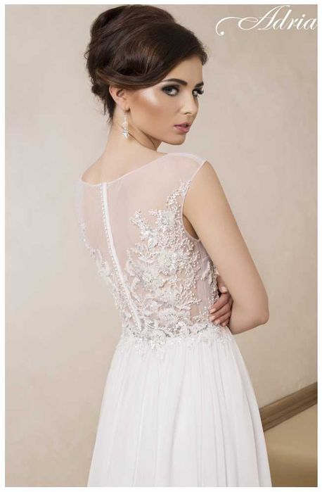 Suknia ślubna 36 z jedwabiem, ręcznie zdobiona