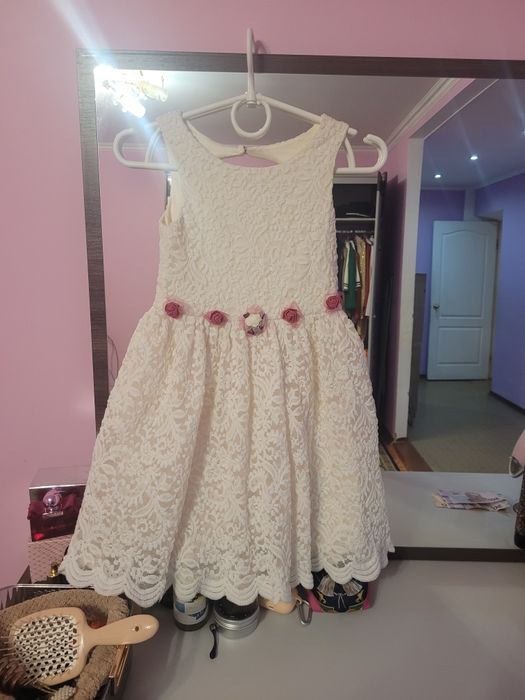 Нарядное платье  принцесса 6 лет