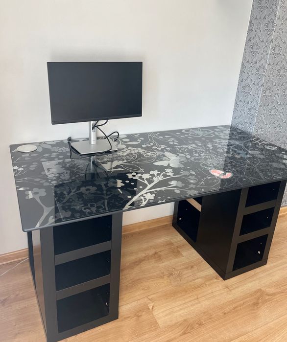 Biurko szklane IKEA czarne