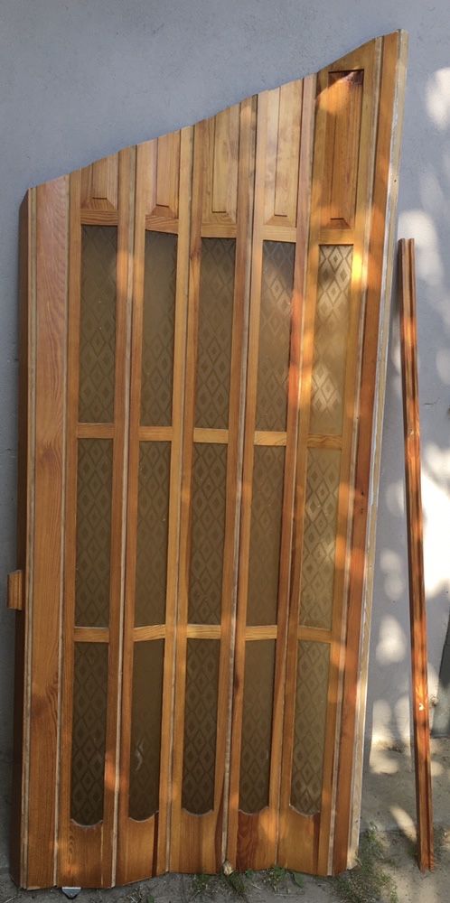 Drzwi harmonijkowe 80 cm szerokie, ścięte na ukos - od 150 do 185 cm