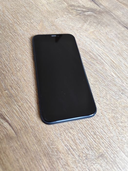 iPhone XR 64GB Preto