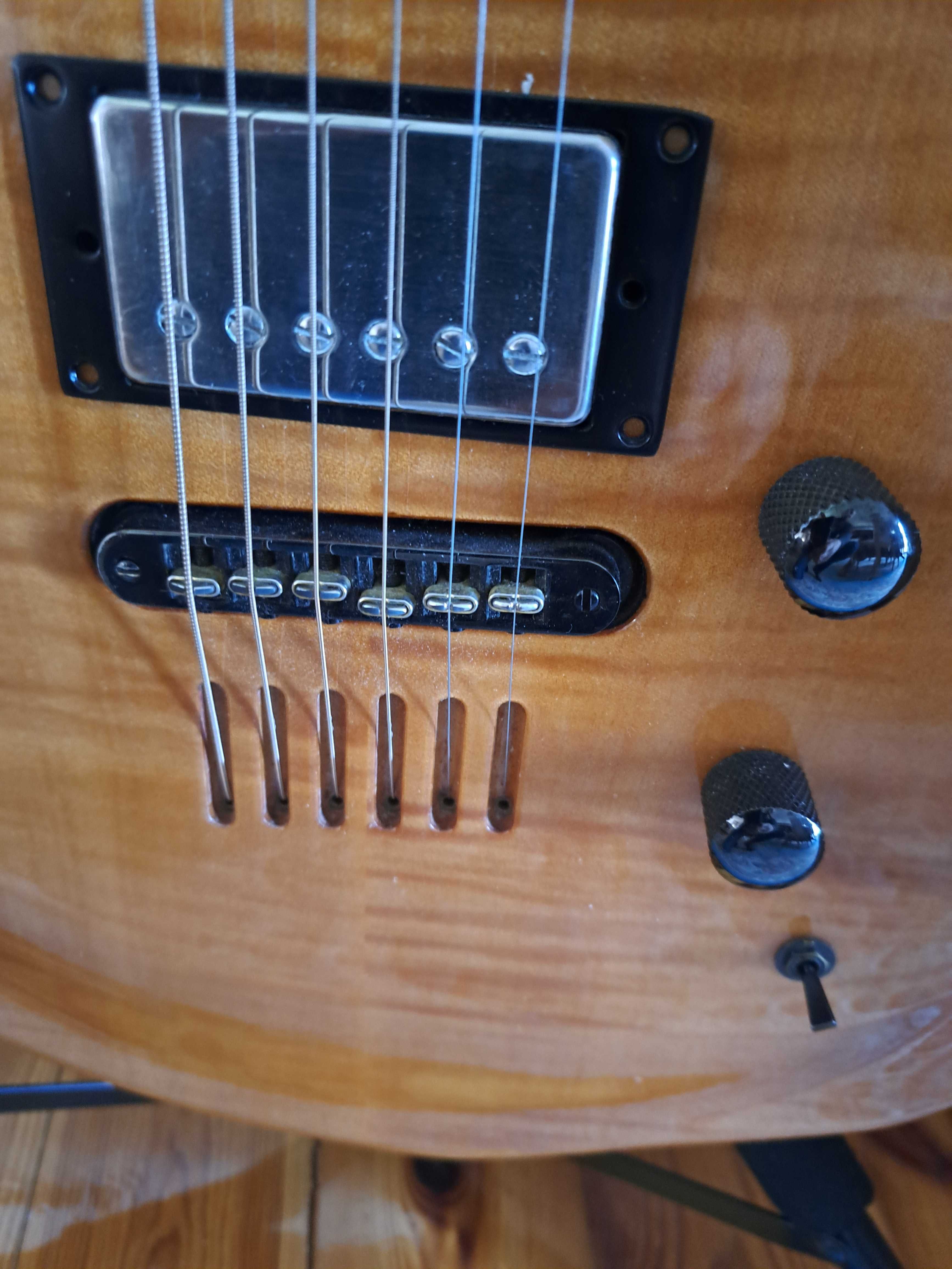 Gitara  Godin  LGX