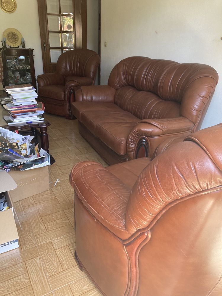 Terno de sofás em pele genuína