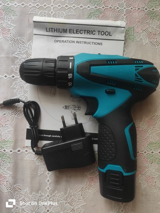 Дриль акумуляторна