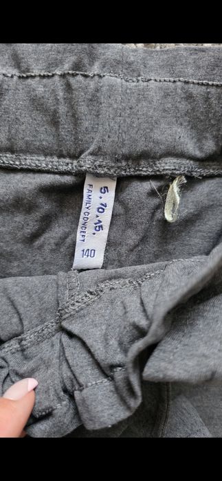 Spodnie dla dziewczynki roz 140