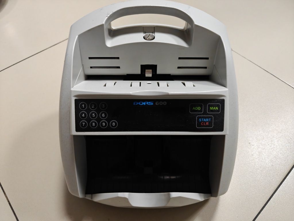 Счетчик банкнот Dors 600