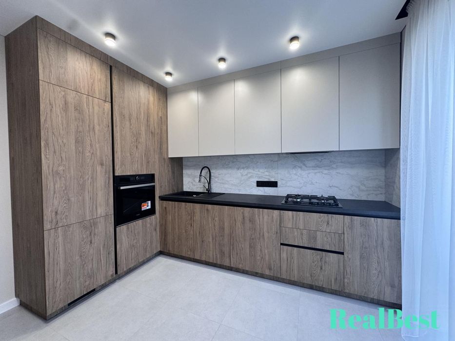 Продаж / Квартира / Боголюбова, Щасливе, Рівне