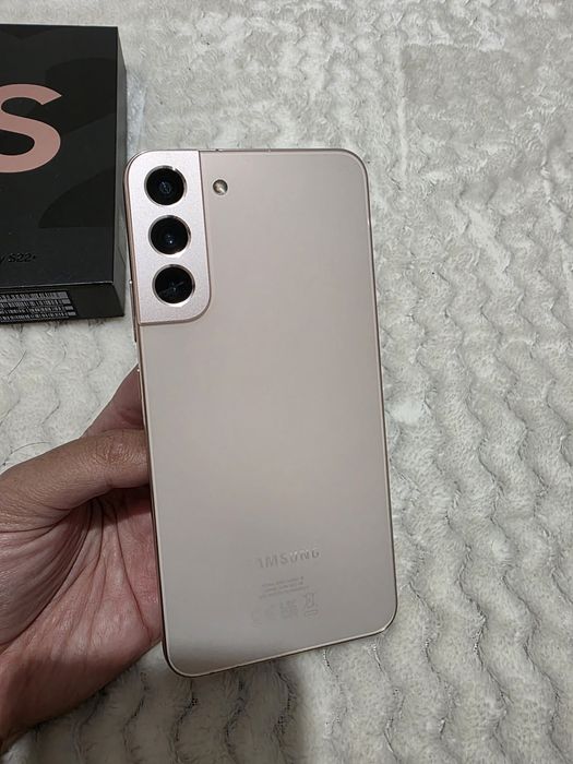 Samsung s22+ pink gold