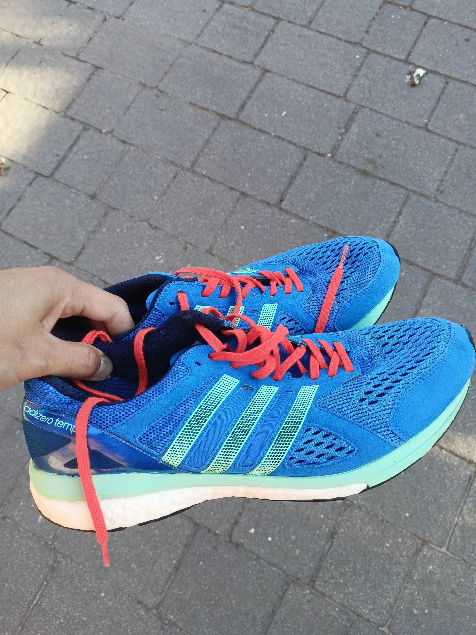 Buty męskie Adidas rozmiar 44,2/3, oryginalne, stan bardzo dobry