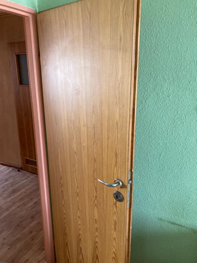 Drzwi sosnowe pełne 70 cm łazienkowe 80 cm