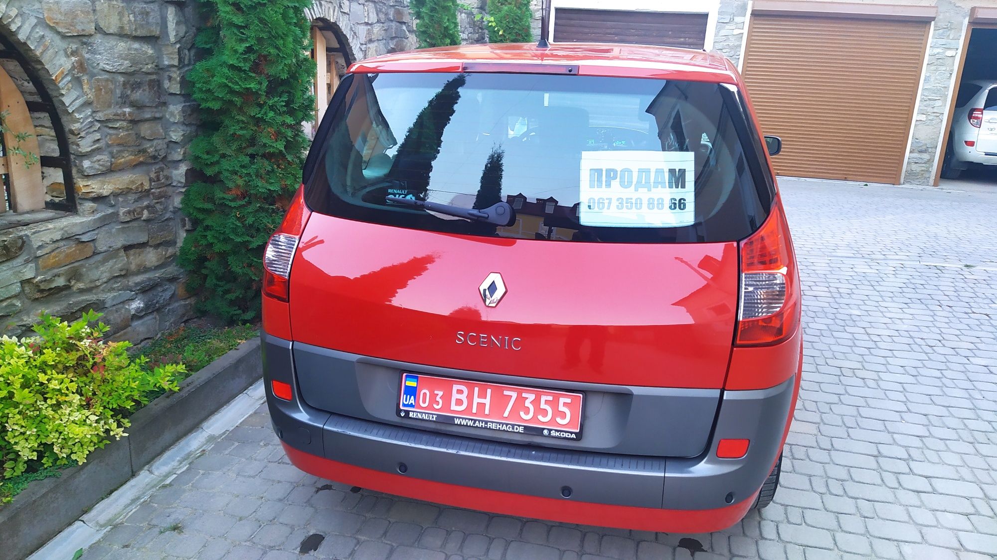 Renault Scenic 2008. Автомат. 2.0 бензин.