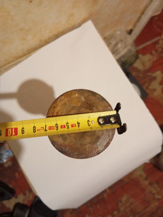 Деревянный подсвечник