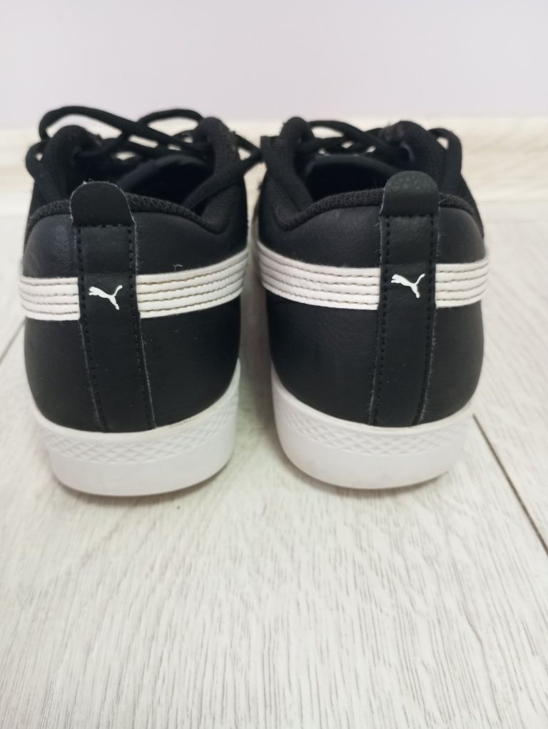 Кросівки PUMA , розмір СМ 24.5. uk 5.5, eur 38.5, us 8,