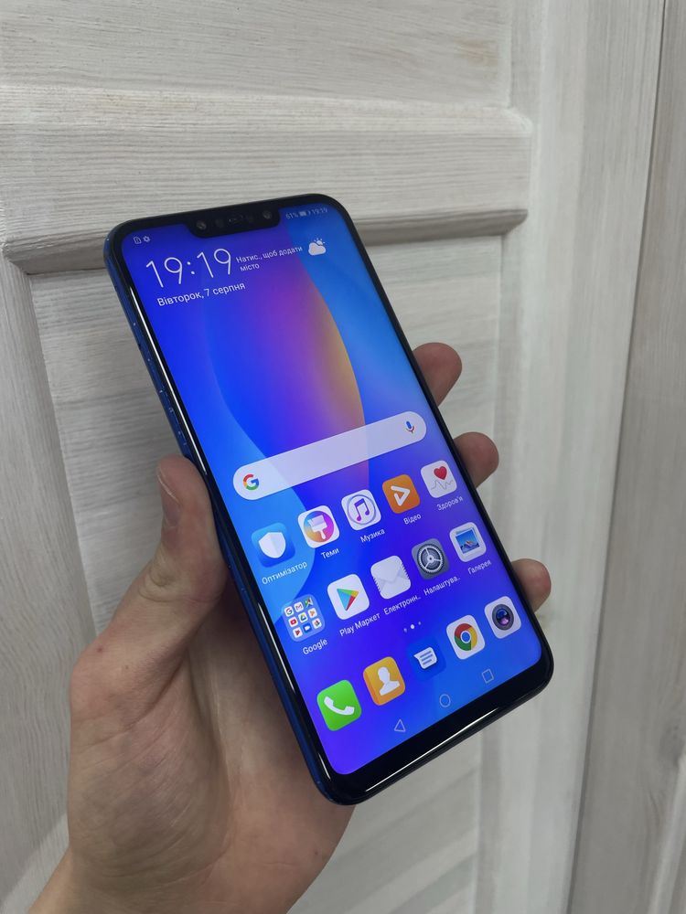 Huawei P smart Plus  4/64Gb