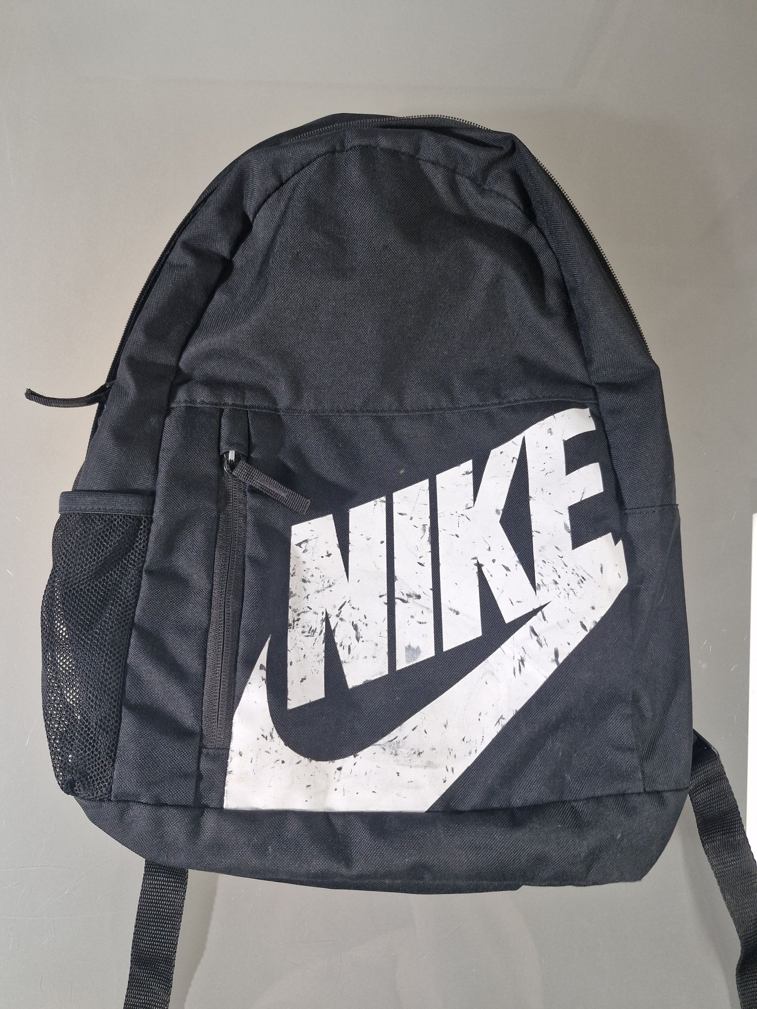 NIKE Elemental Plecak Młodzieżowy 20L Czarny Sportowy Uszkodzony Zamek