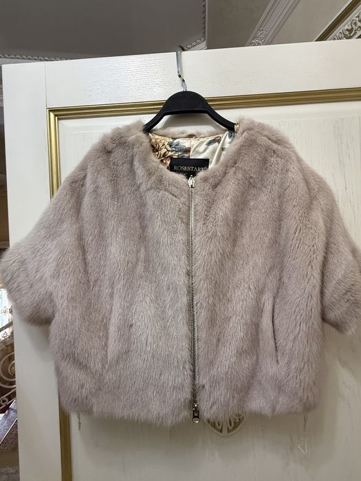 продаю свою норкову натуральну шубку