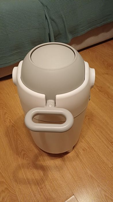 Caixote do lixo para fraldas