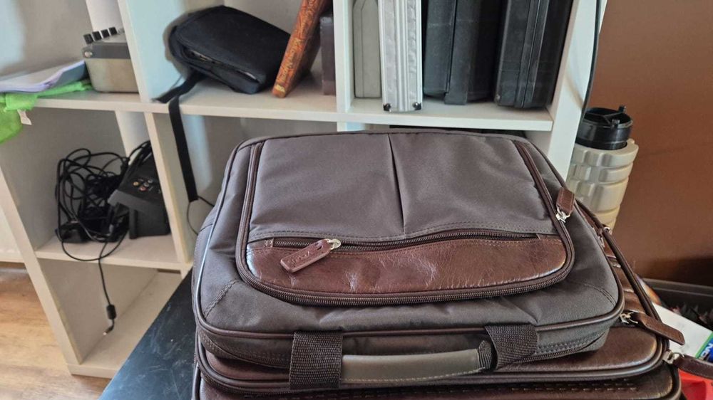 Skórzana torba biznes na kółkach pilotka, aktówka, laptop, dokumenty