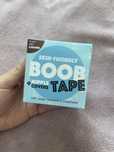 taśma modelująca biust (Boob Tape)