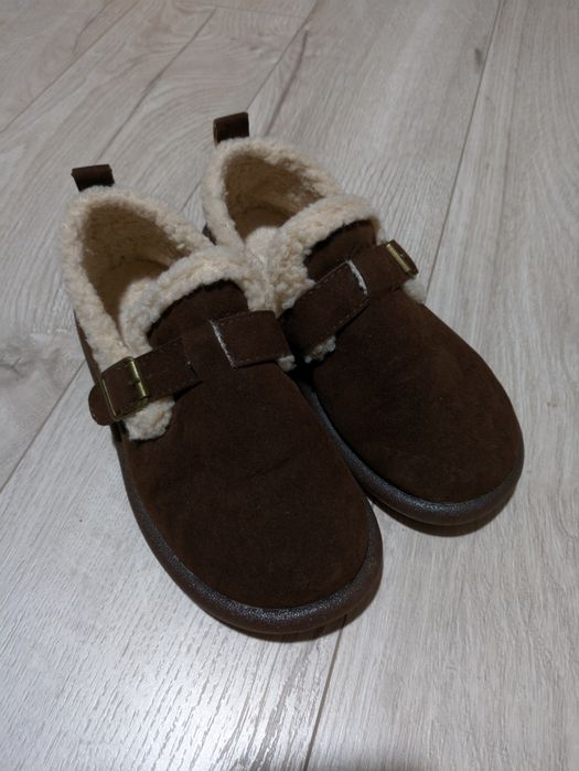 Осіннє взуття, теплі черевики