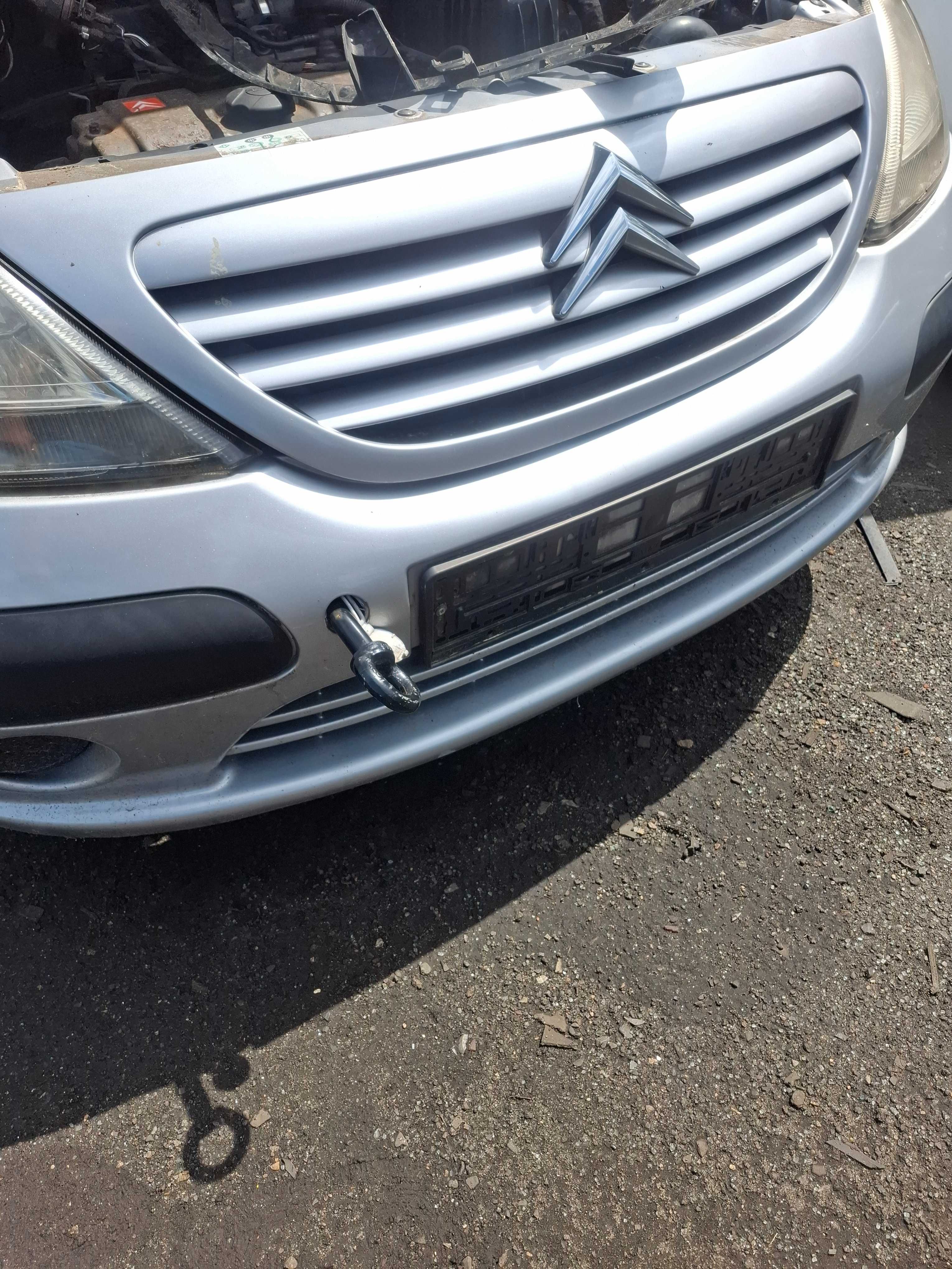 Zderzak przód Citroen C3