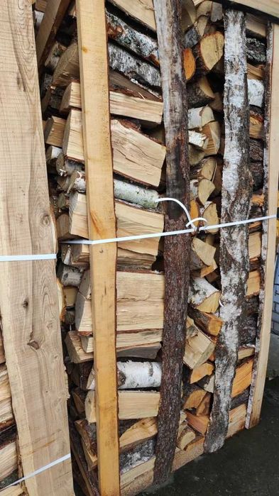 Дрова твердої та фруктової деревини