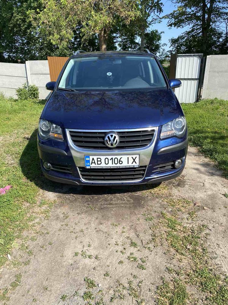 Volkswagen touran cross