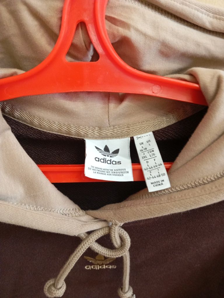 Толстовка  Adidas нова без бірки  р. 54-56