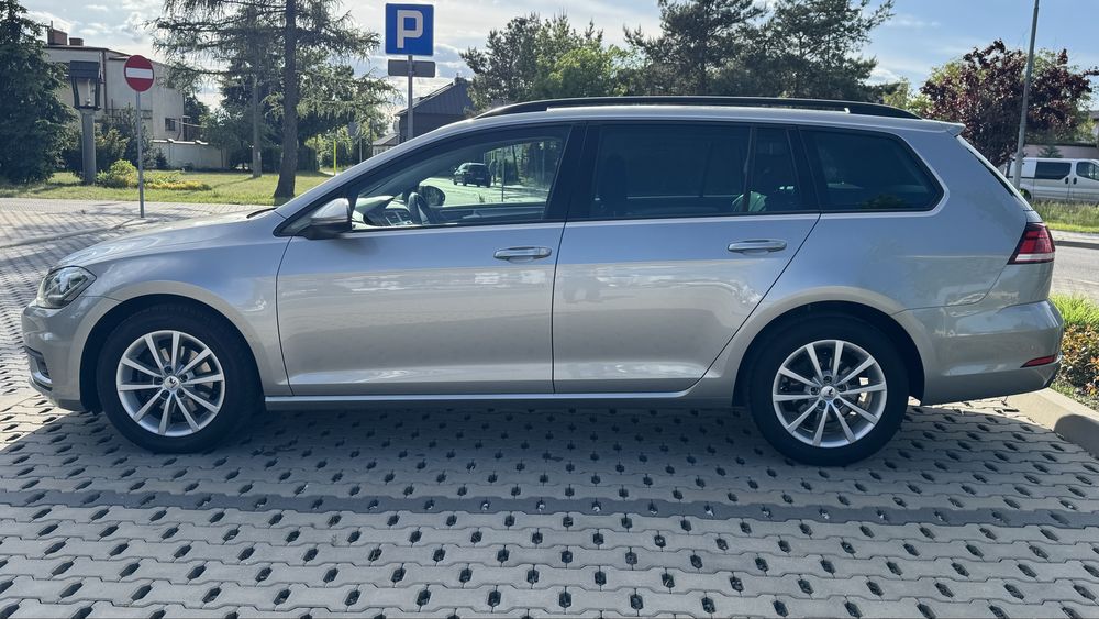 Volkswagen Golf VII 1.6TDI, LED, po serwisie, nowy rozrząd