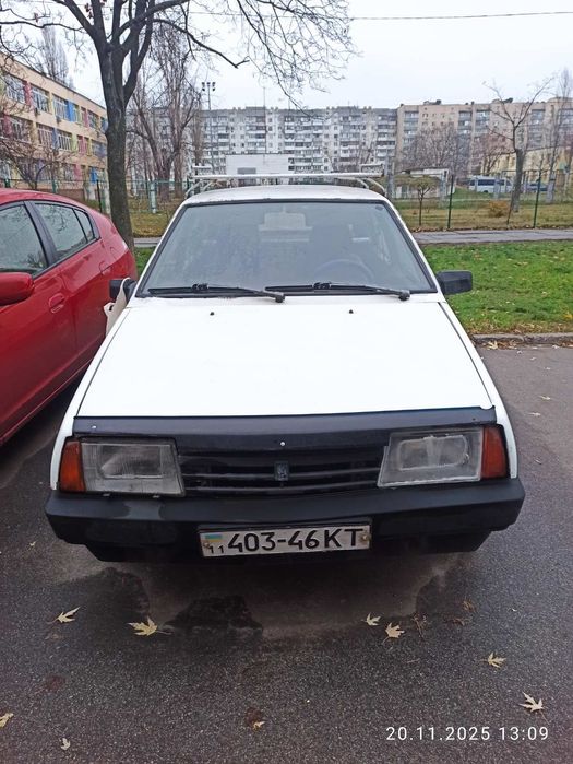 Продам ВАЗ 09 нова резина,ходова вся зроблена