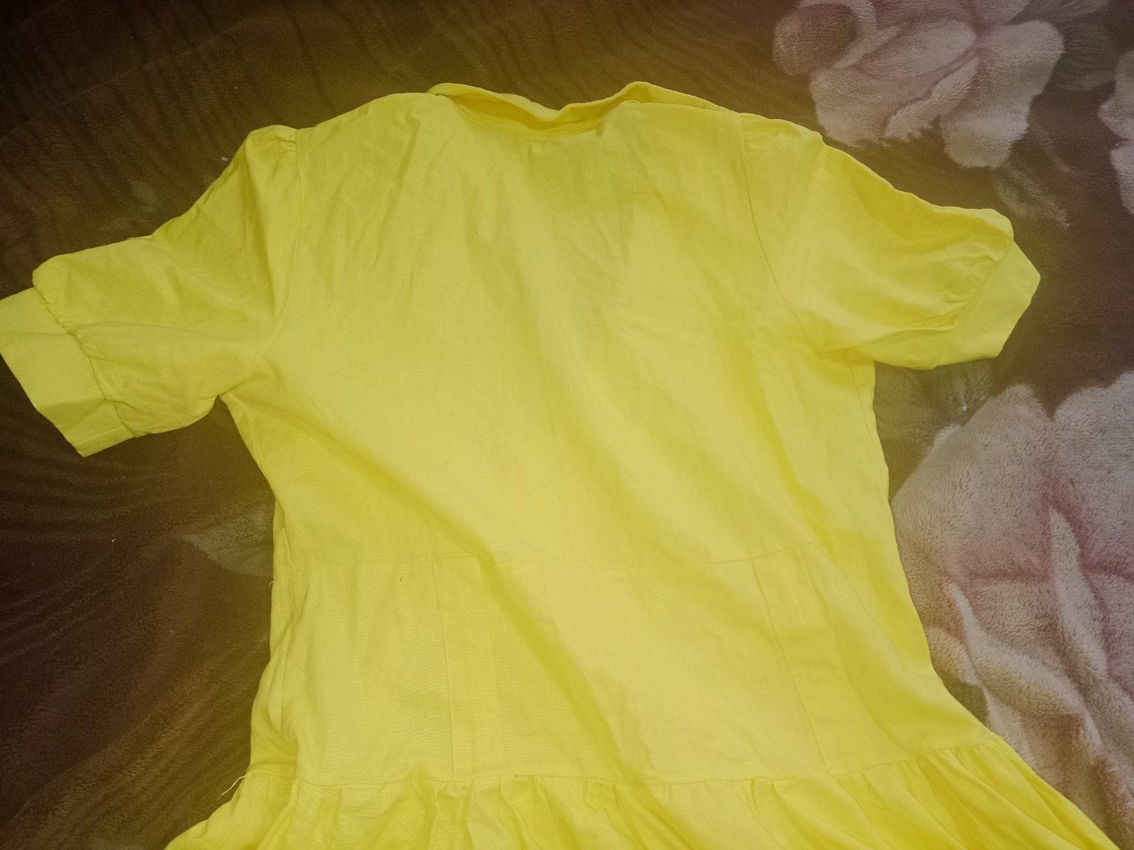 Продам жовту сукню
