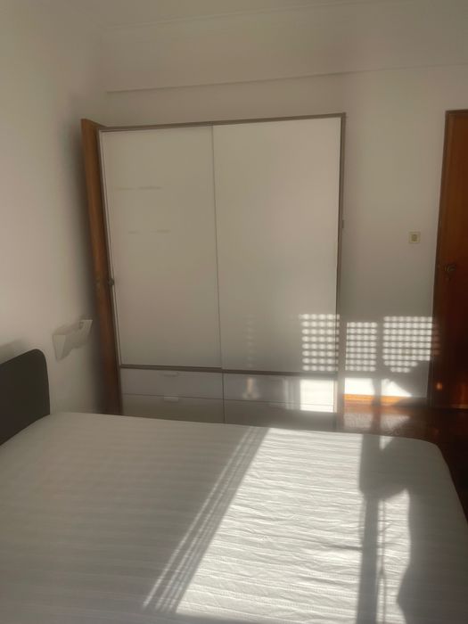 Aluga se quarto Póvoa de Santo Adrião