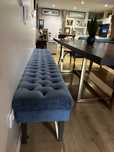 Bancos de mesa de sala em capitone veludo azul