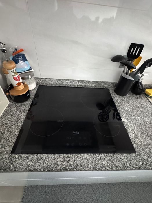 Placa Indução BEKO HII64400 AT