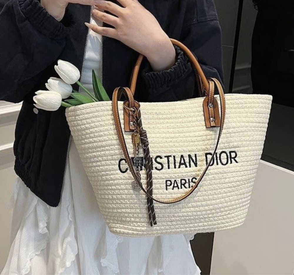 Torebka damska w stylu christian dior.