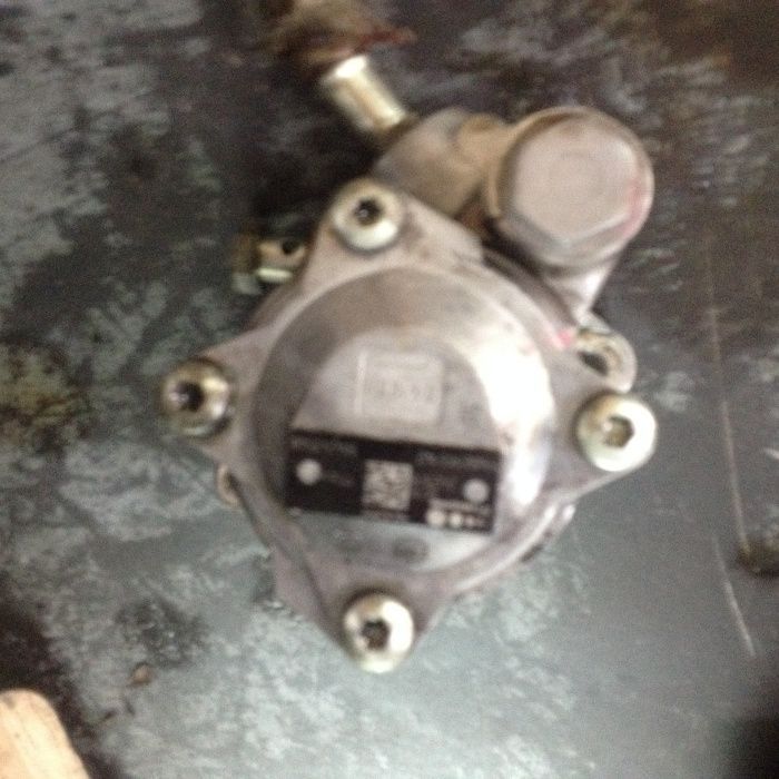 Bombas direcção assistida mitsubishi canter ou renault master