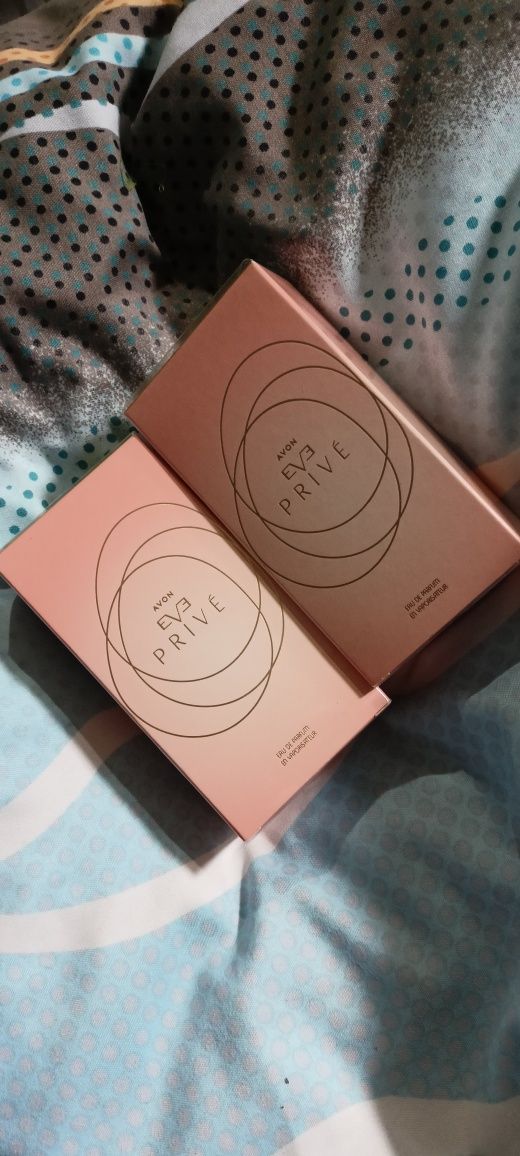 Avon.  eve prive