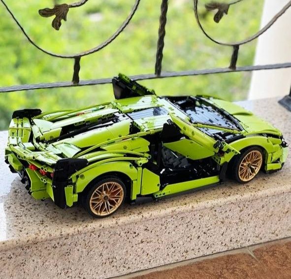 LEGO 42115 Technic Lamborghini Sián FKP 37