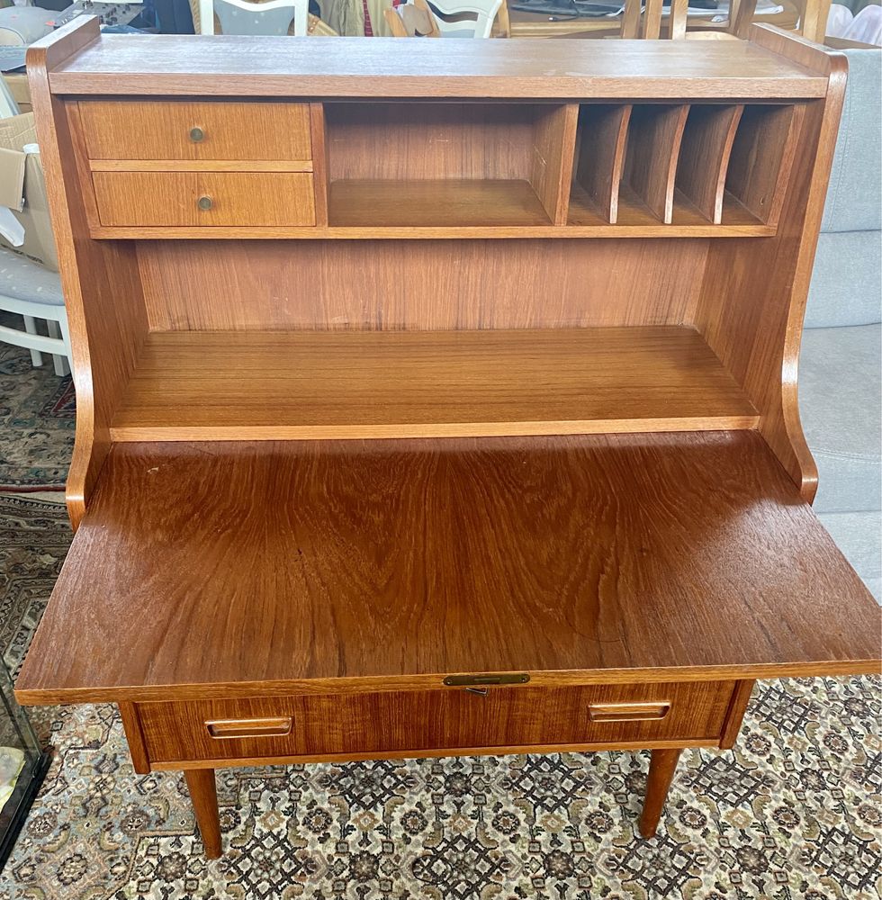 Sekretarzyk Vintage z drzewa teak, projektu Gunnara Nielsena, lata 60
