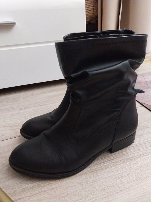 Buty zimowe damskie za kostkę