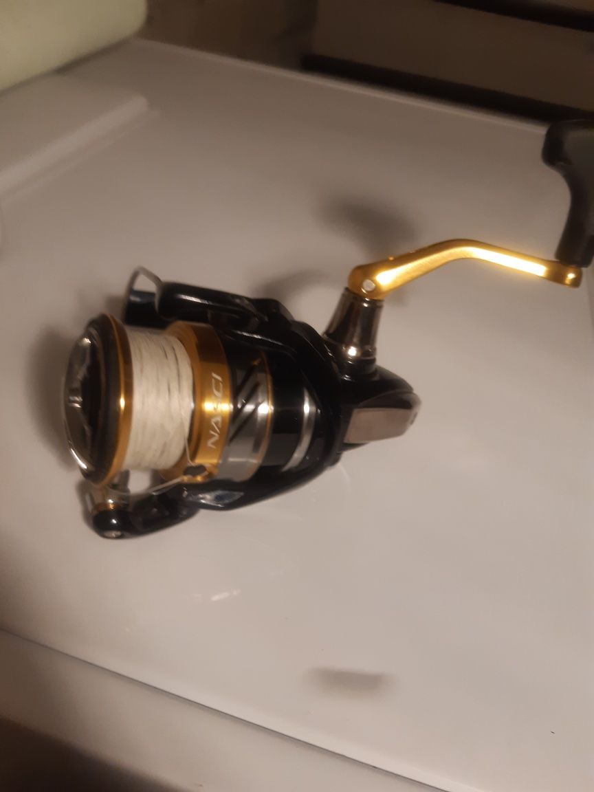 Sprzedam kołowrotek shimano nasci 3000